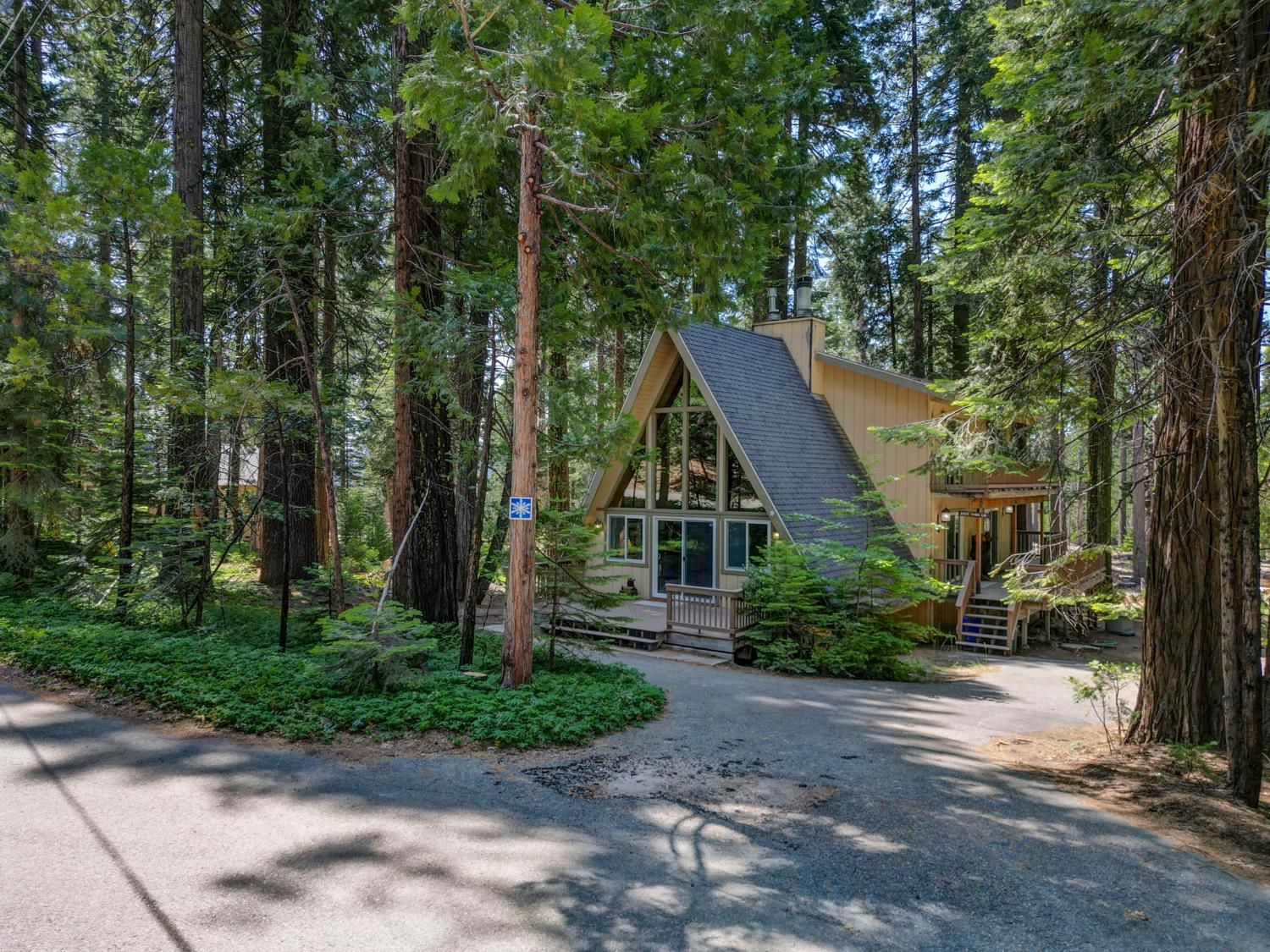 2225 Yana Lane