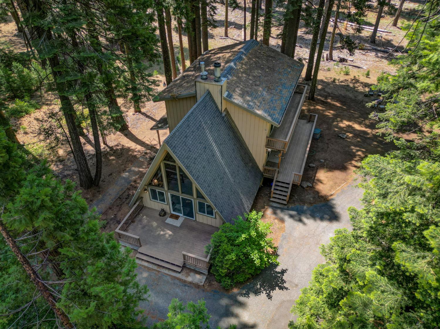 2225 Yana Lane