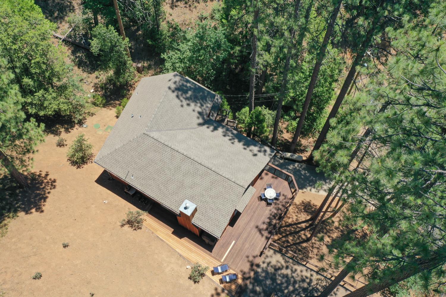 1685 Tamarack Dr