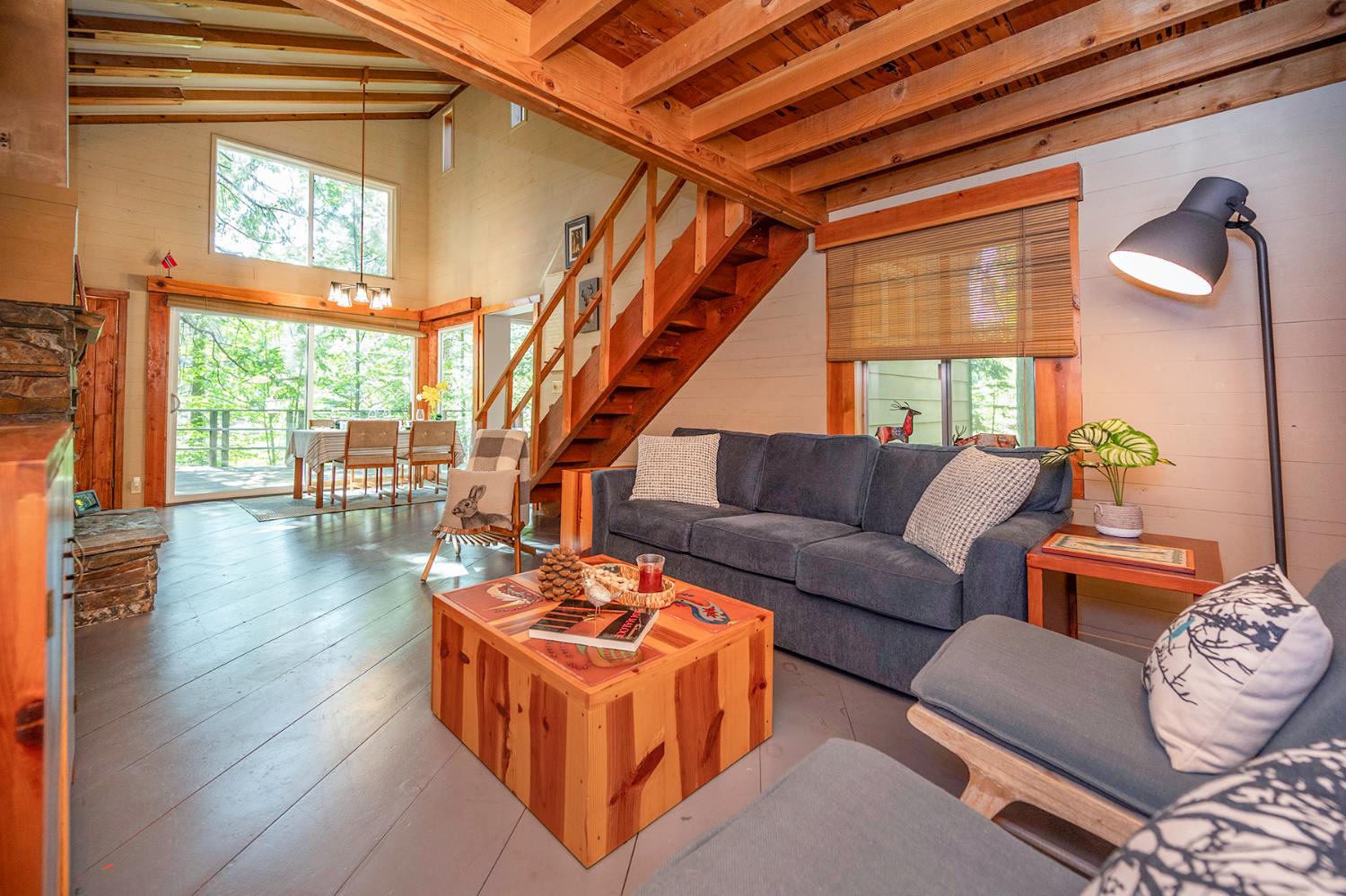 2428 Meadow Drive