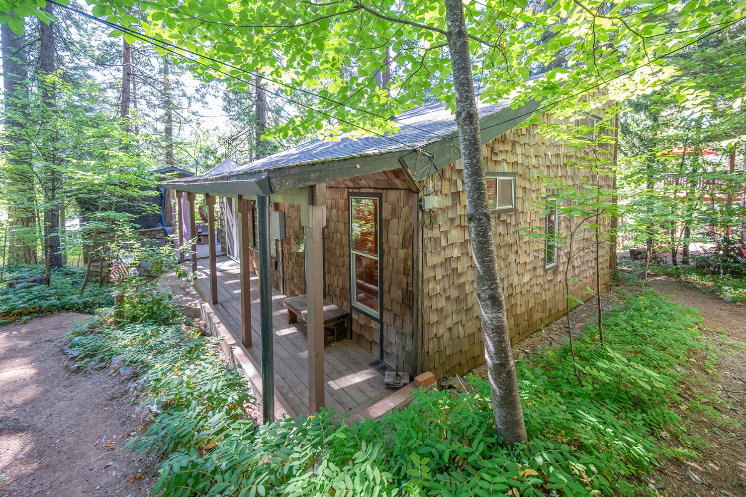 2428 Meadow Drive