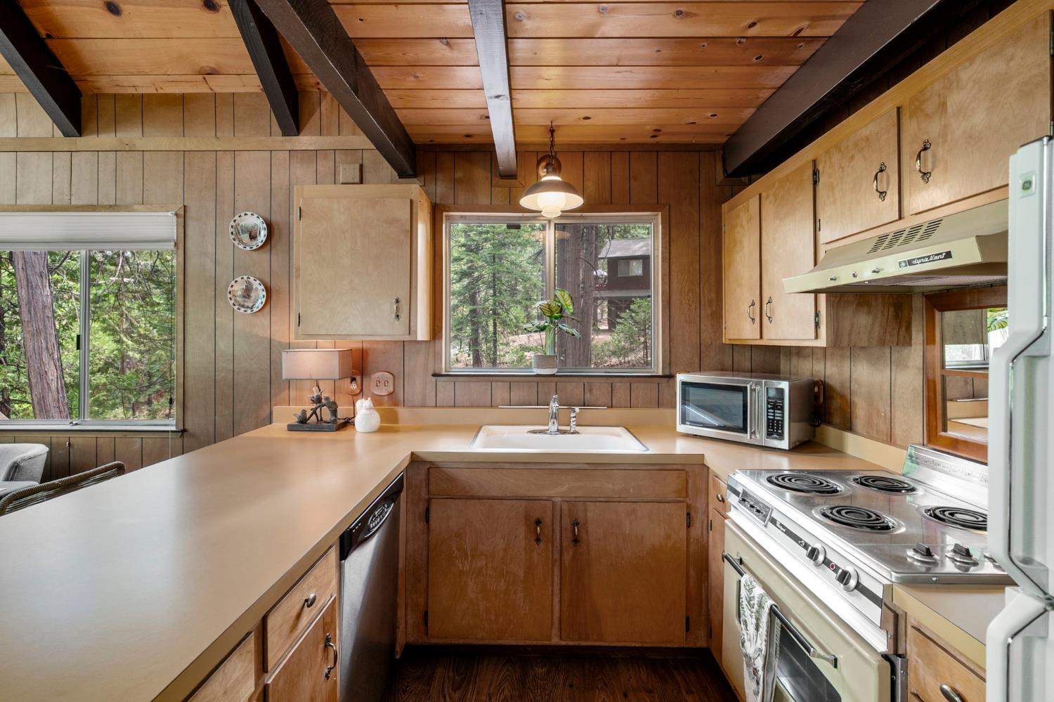 1402 San Ramon Drive