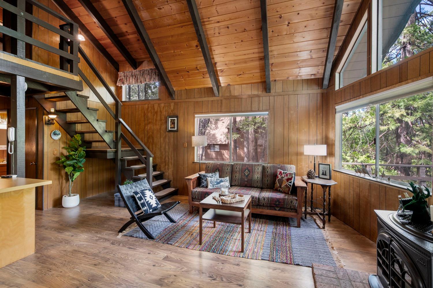 1402 San Ramon Drive