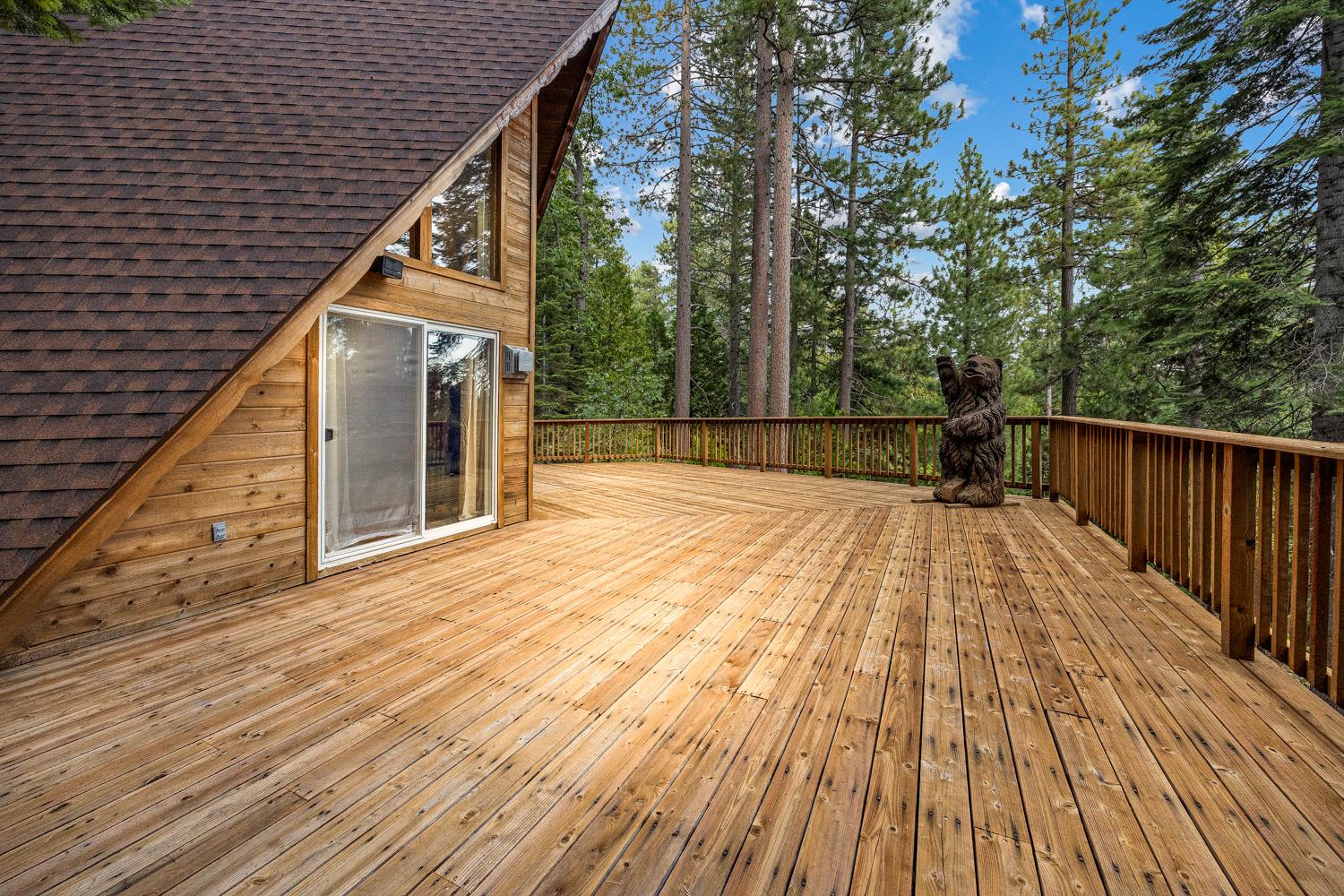 1002 Yuroc Drive