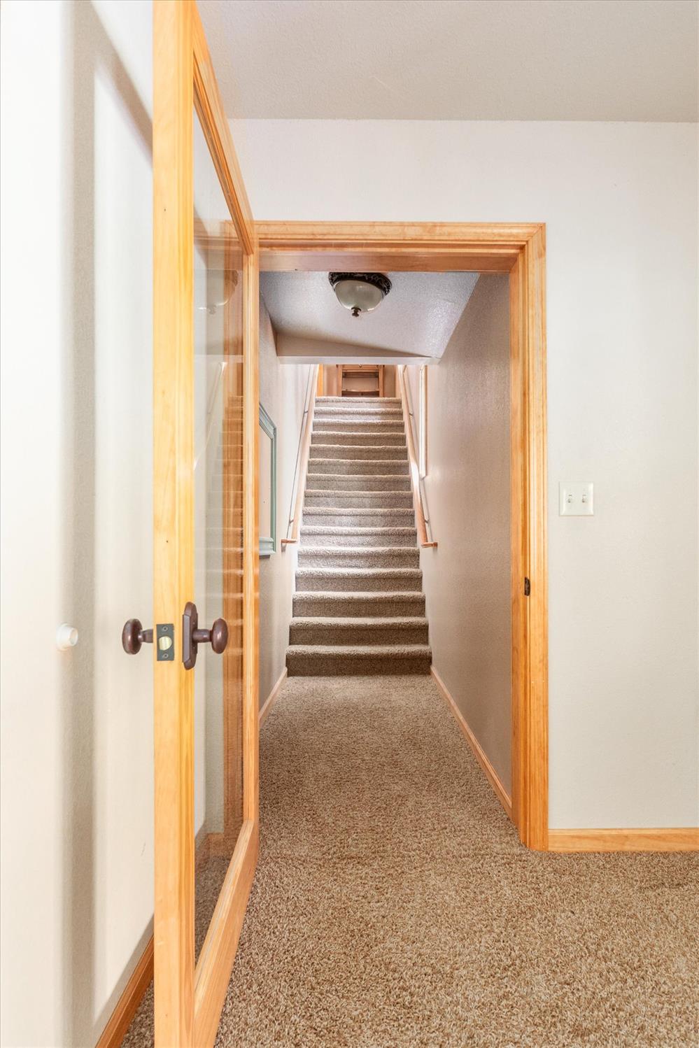 1865 Evergreen Lane