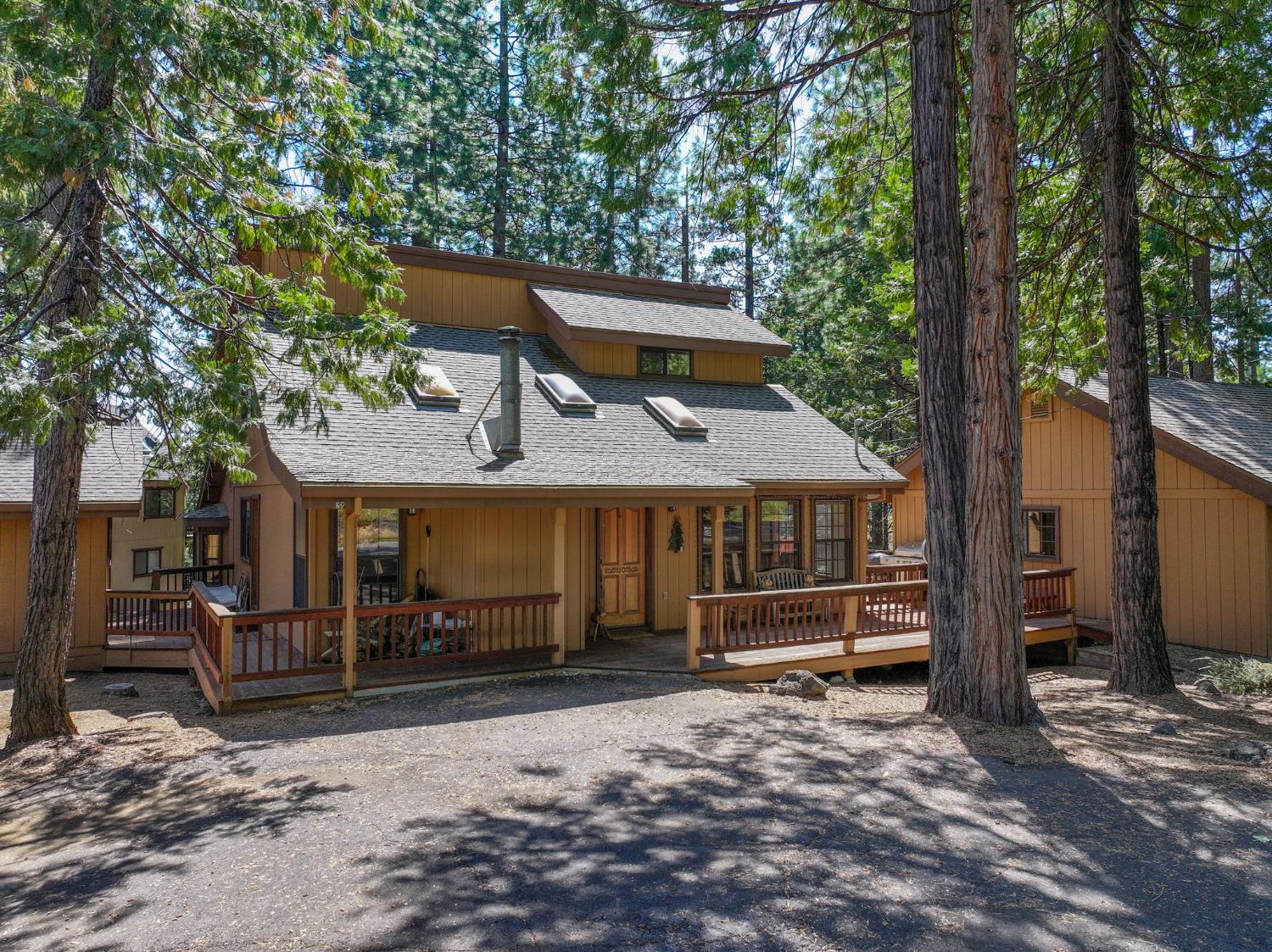 1865 Jerrilynn Drive