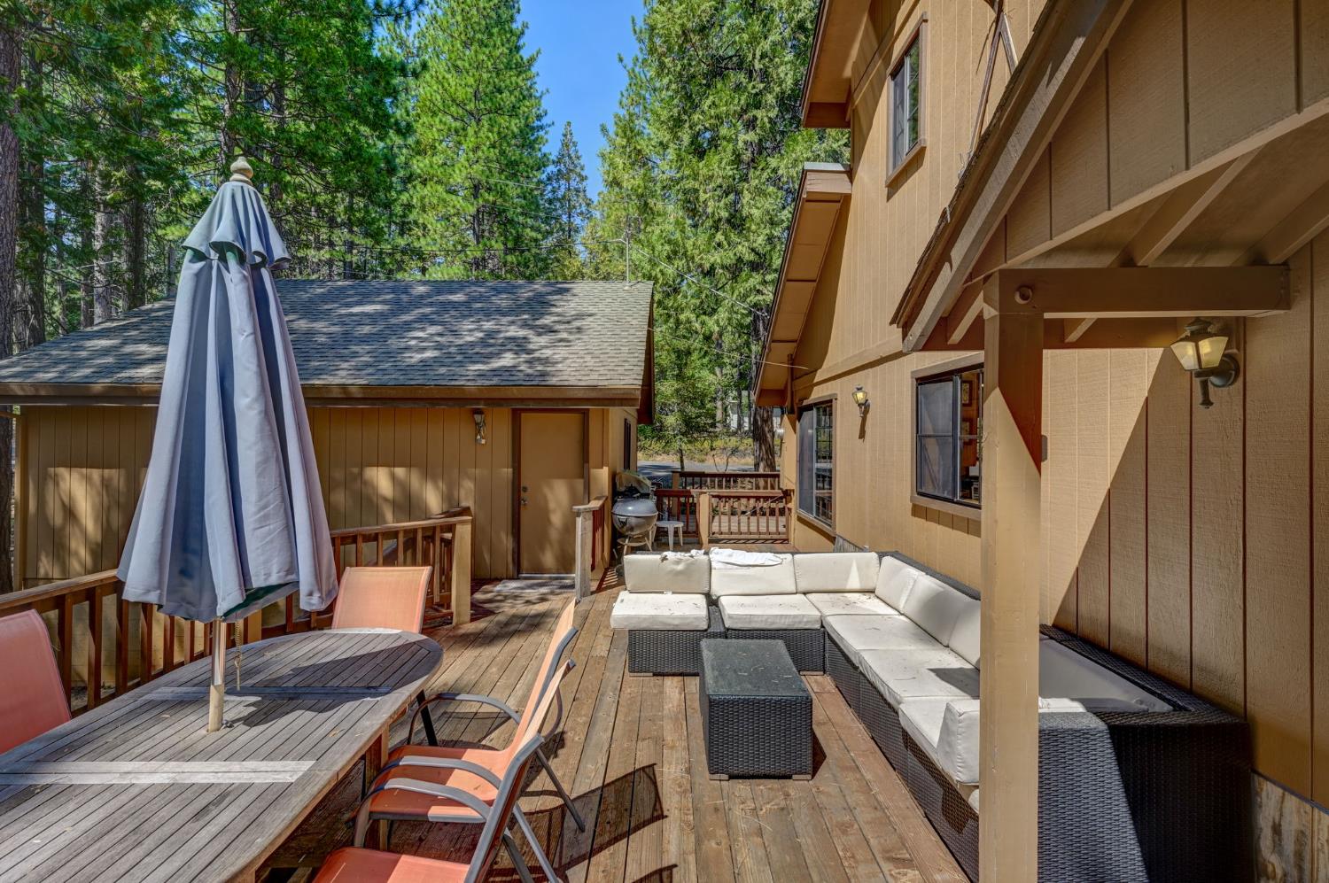 1865 Jerrilynn Drive