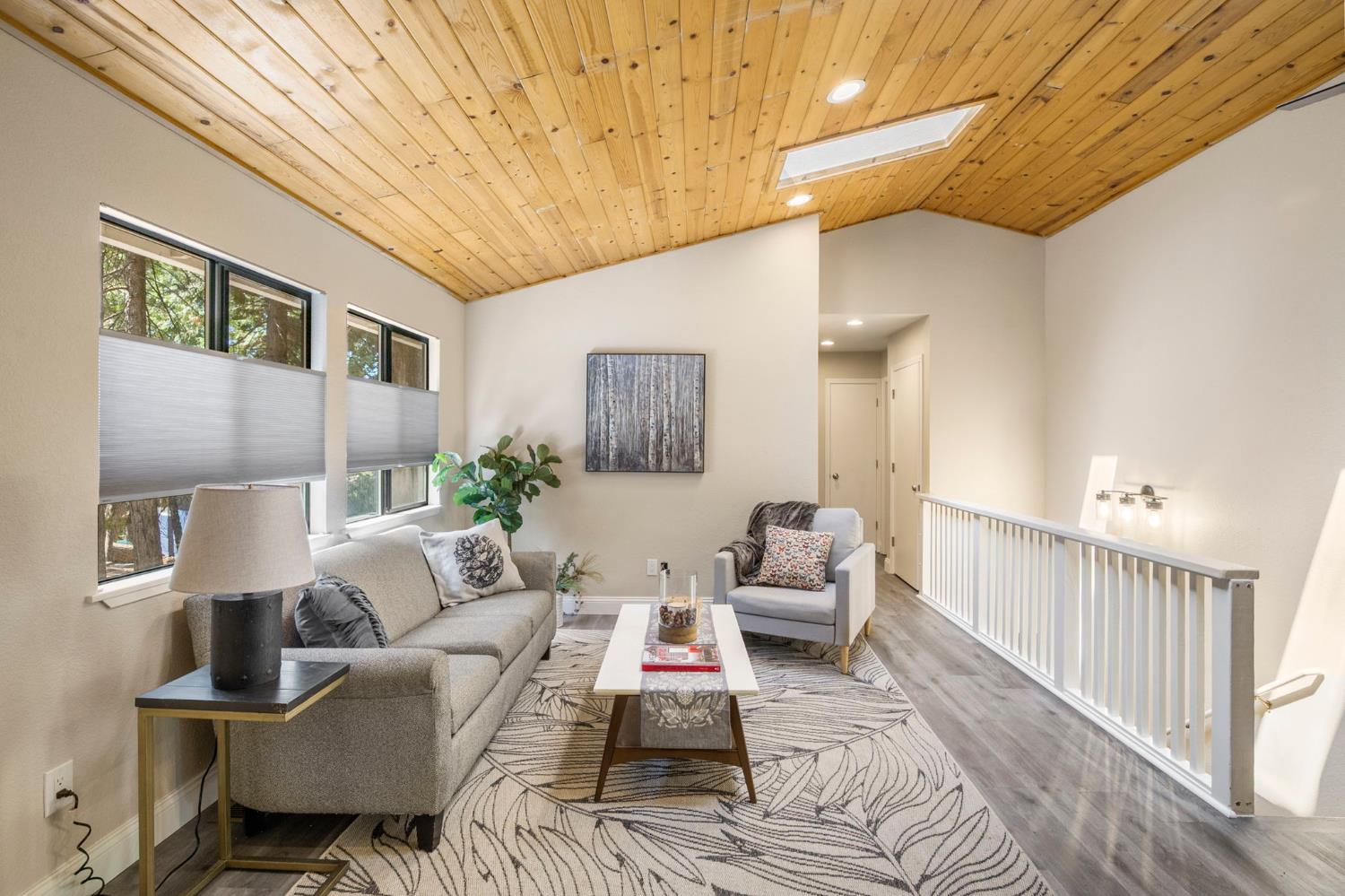 2105 Castlewood Lane