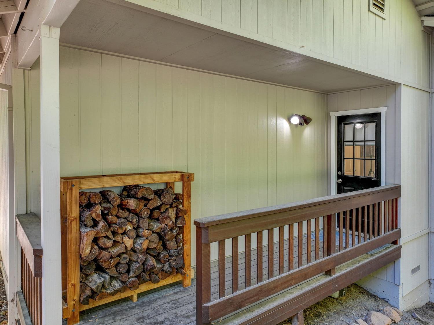 2105 Castlewood Lane
