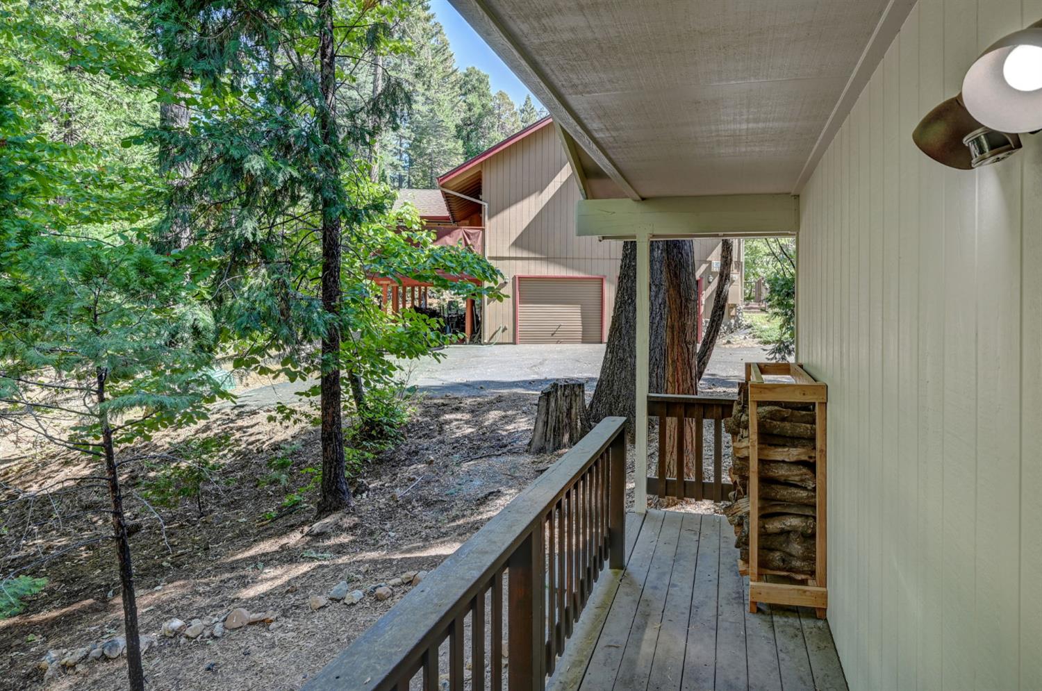 2105 Castlewood Lane