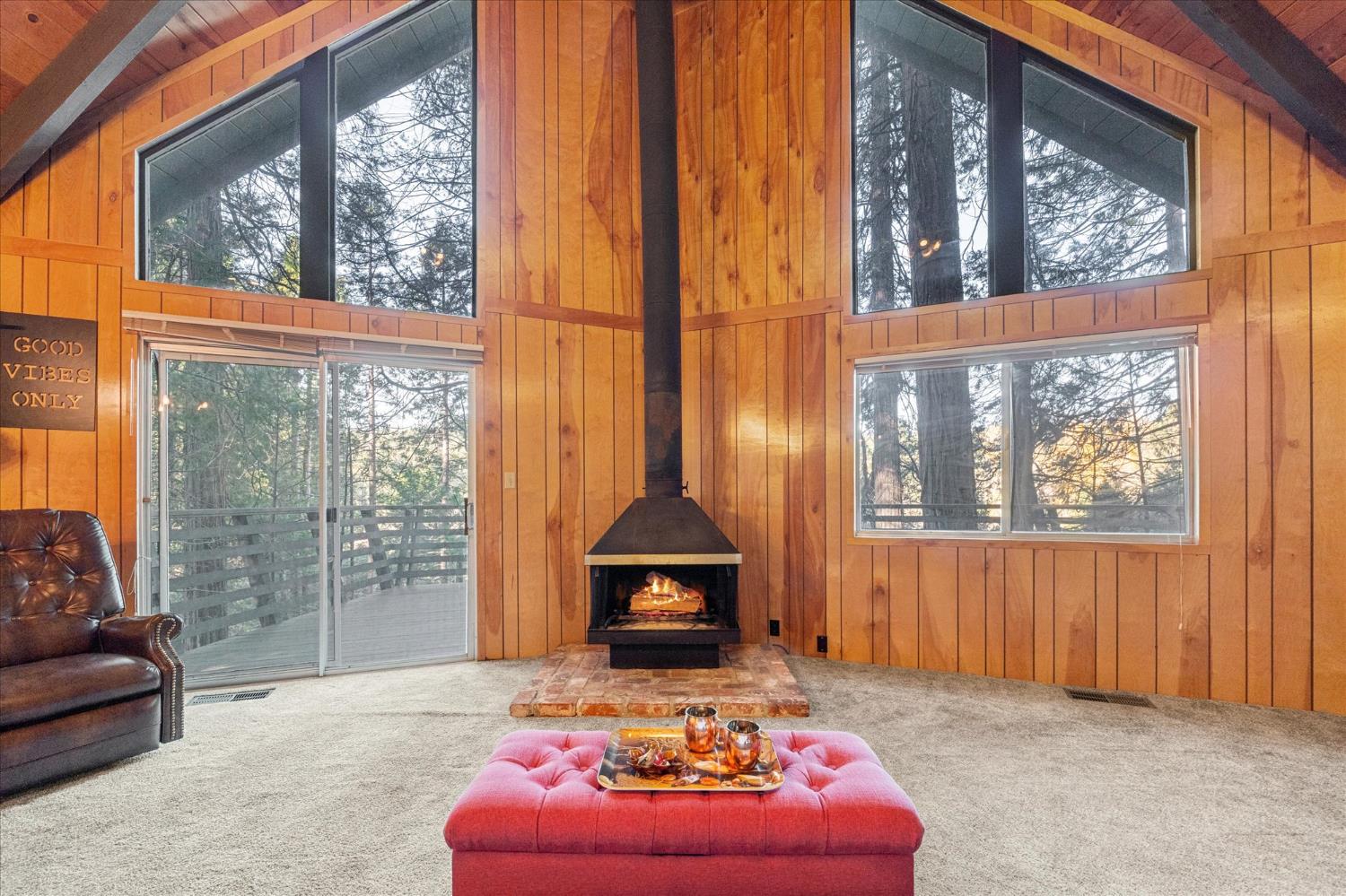 2253 Meadow Drive