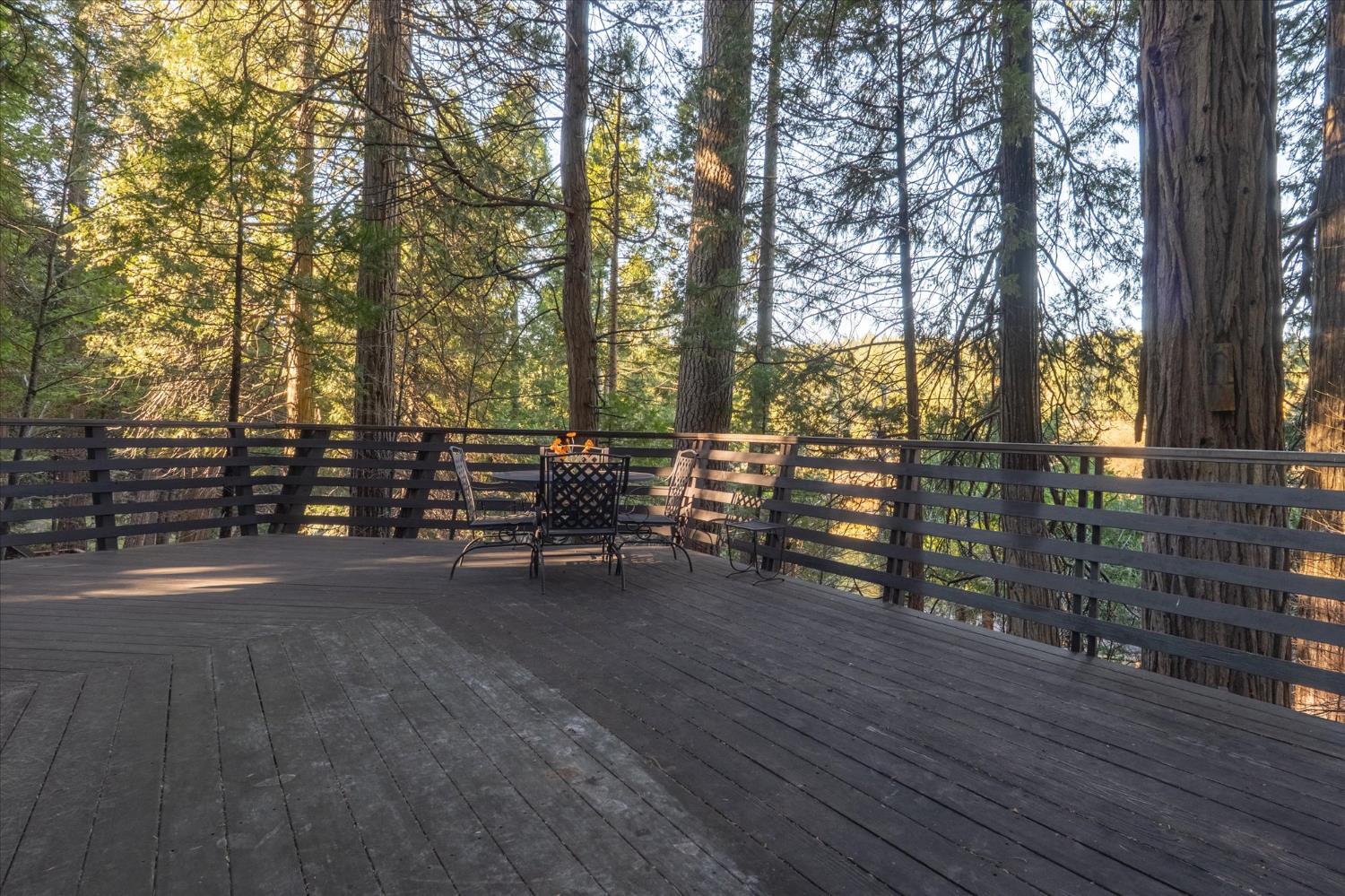 2253 Meadow Drive