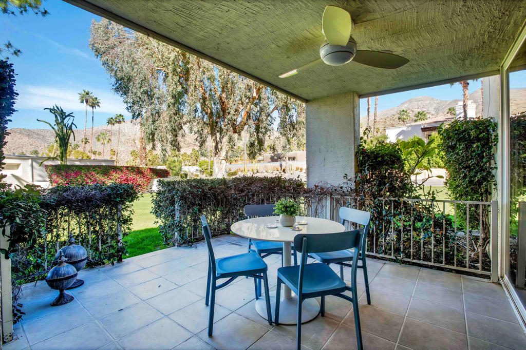 1480 Hillview