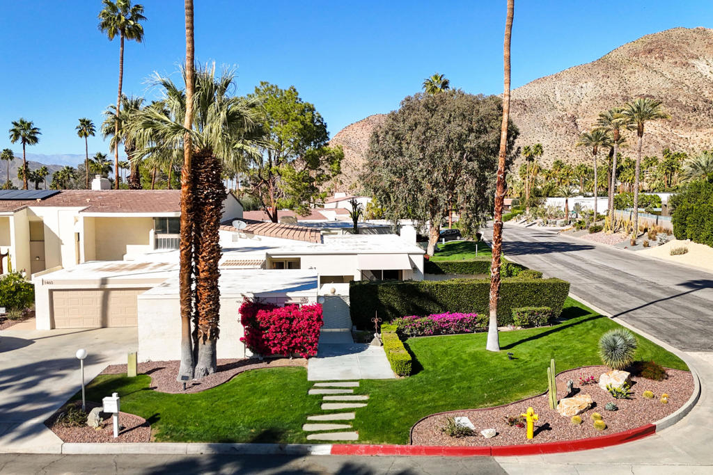 1480 Hillview