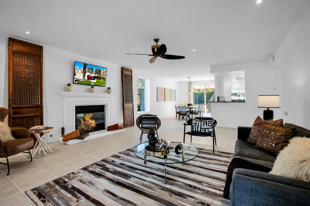 1480 Hillview