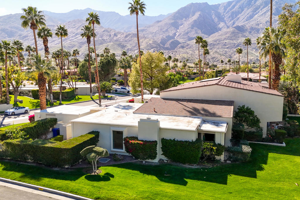 1480 Hillview