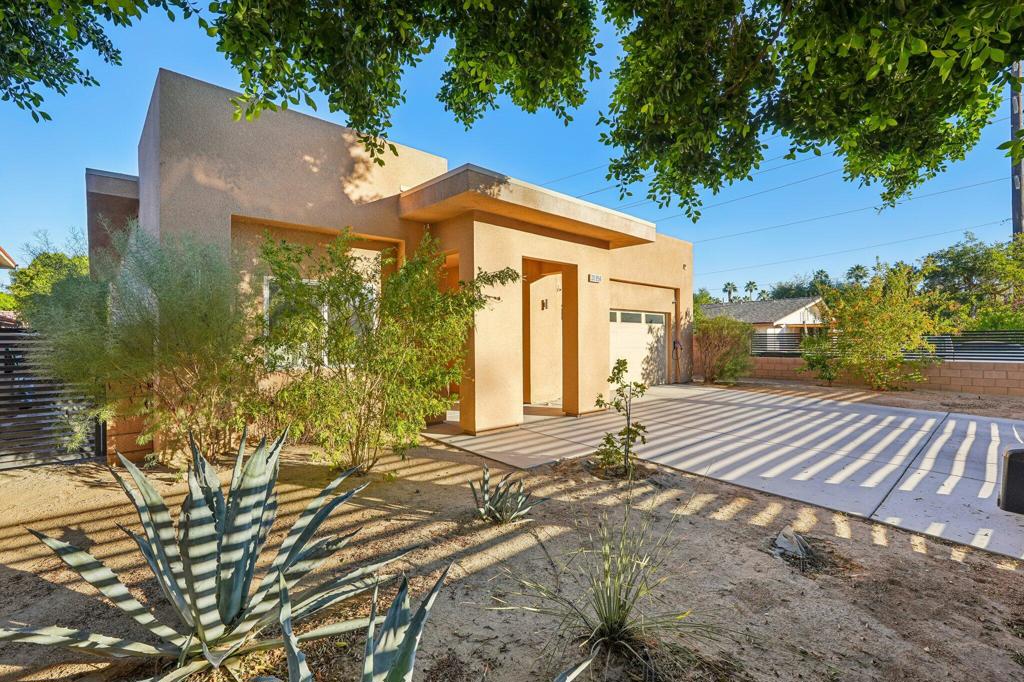 33950 Pueblo Trail
