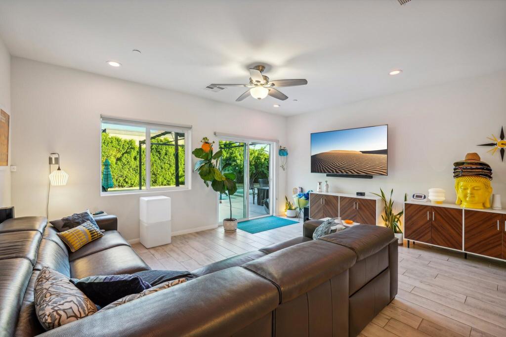 33950 Pueblo Trail