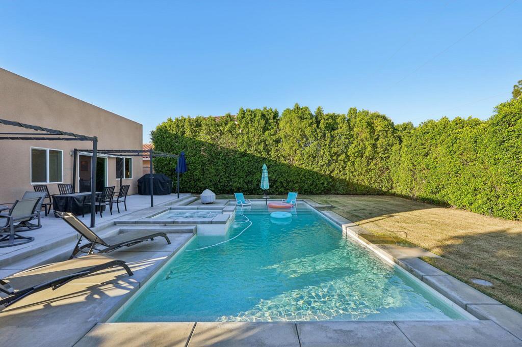 33950 Pueblo Trail