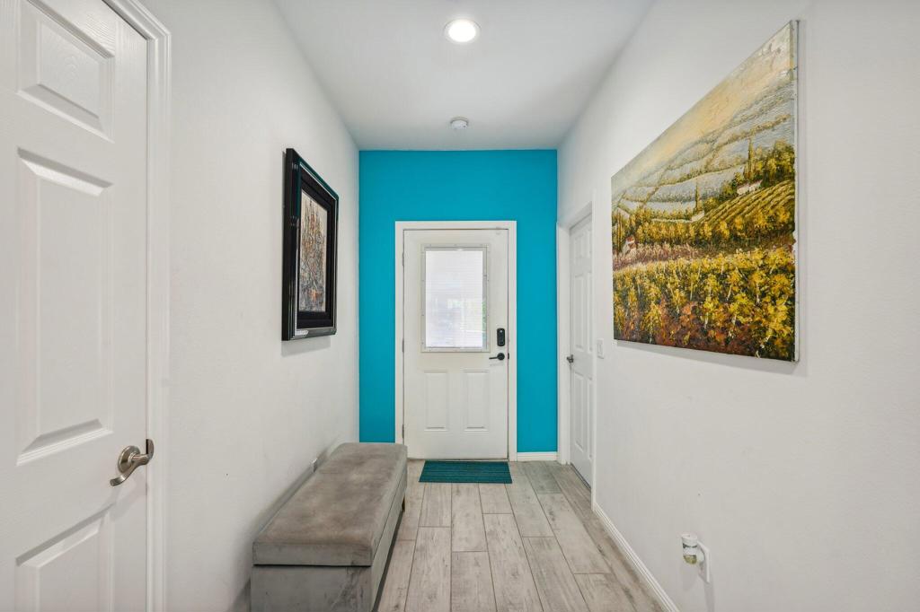33950 Pueblo Trail