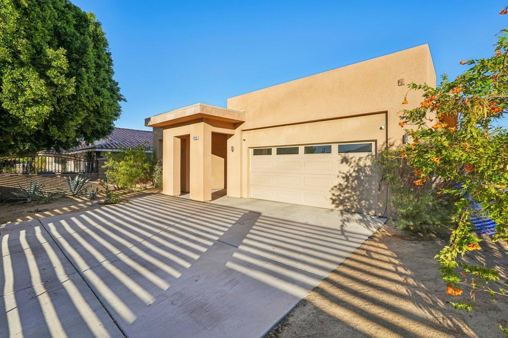 33950 Pueblo Trail