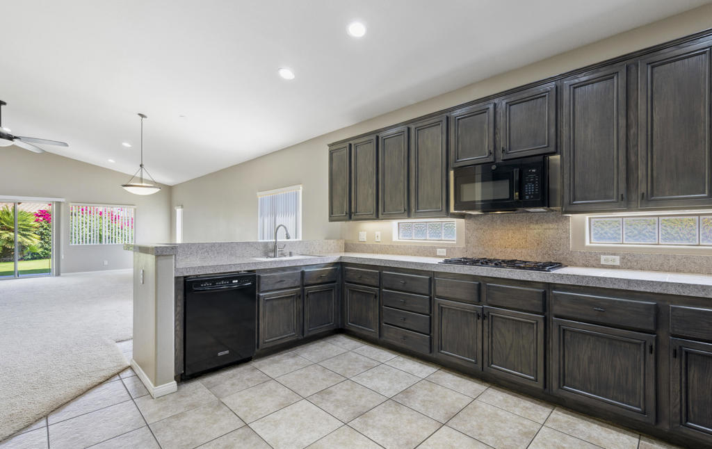 45554 Shaugnessy Drive