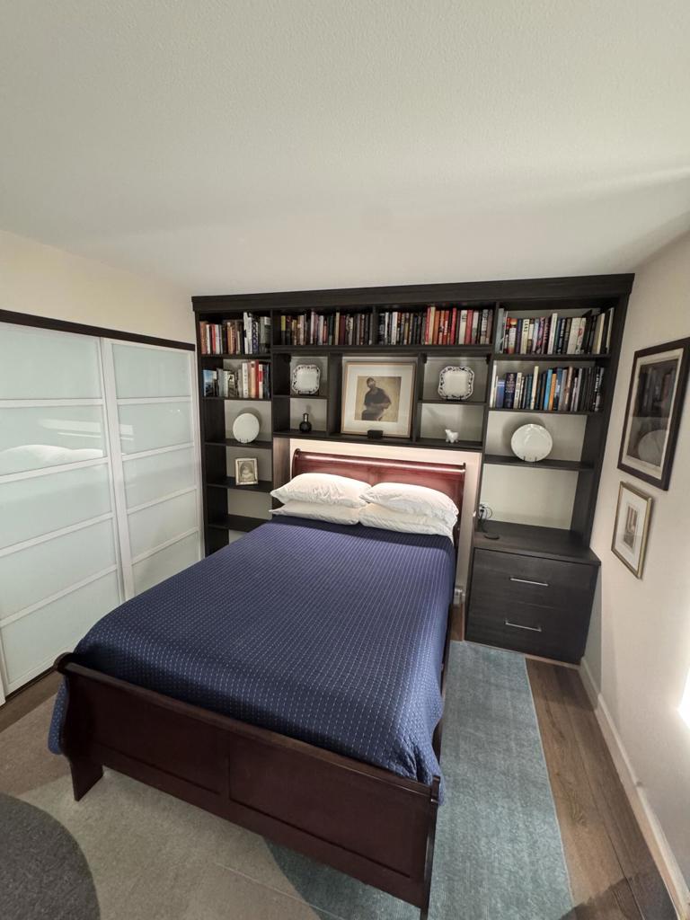 500 S Farrell Drive L71