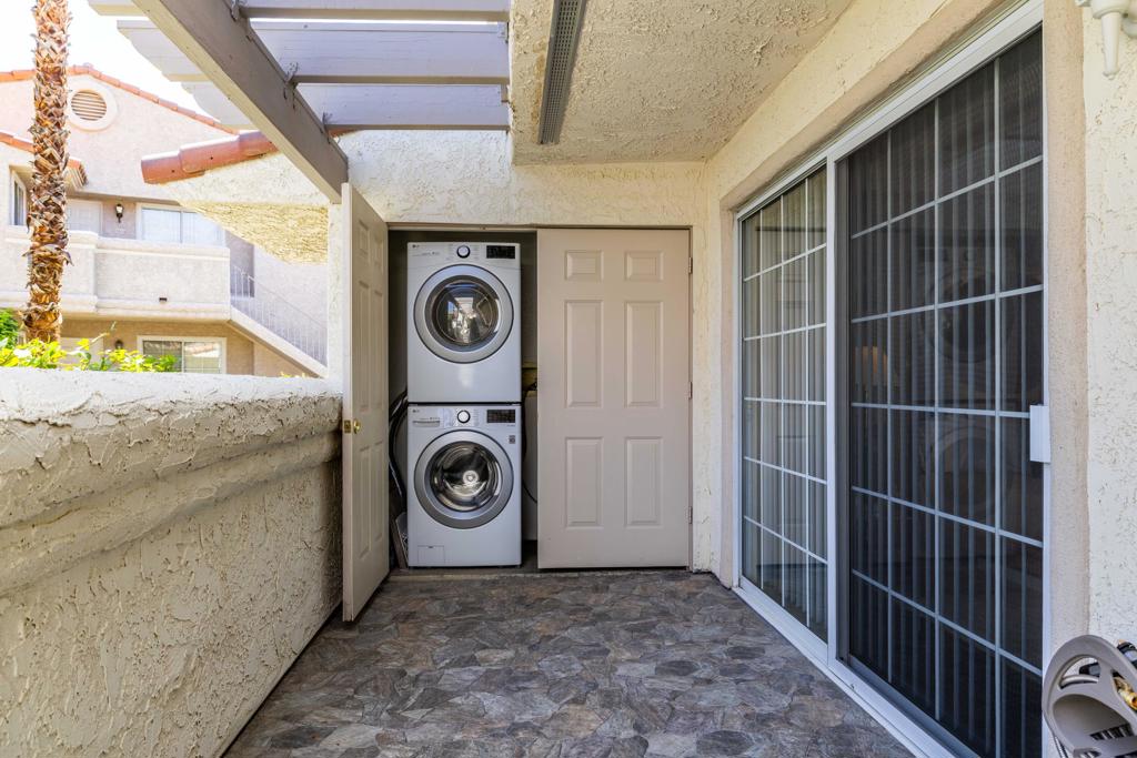 500 S Farrell Drive L71
