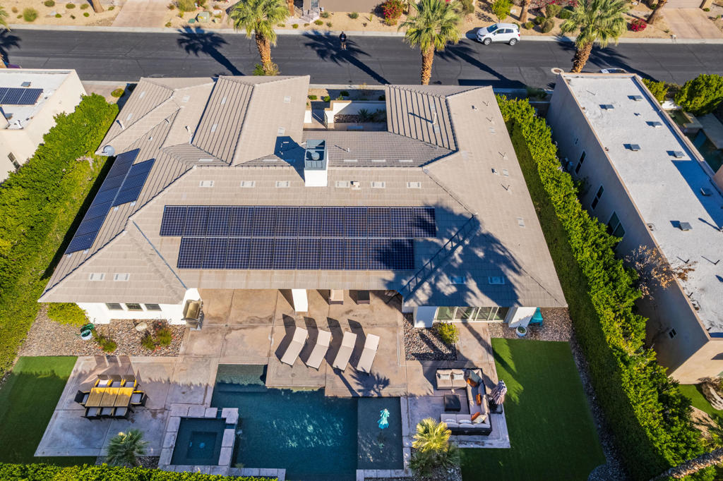 1575 Enclave Way