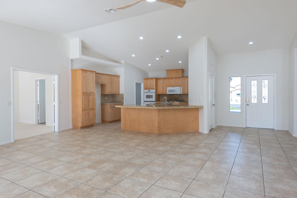 74137 Academy Lane E