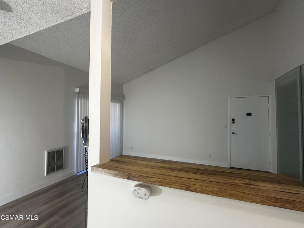 5800 Kanan Road 249