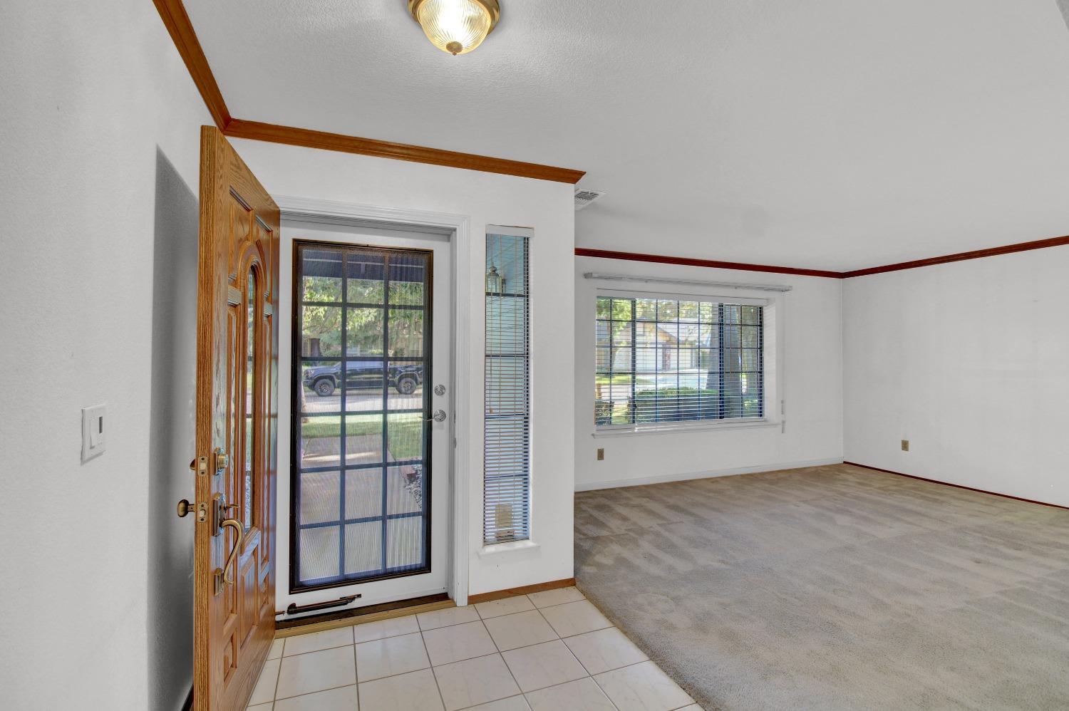 8642 Briarbrook Circle