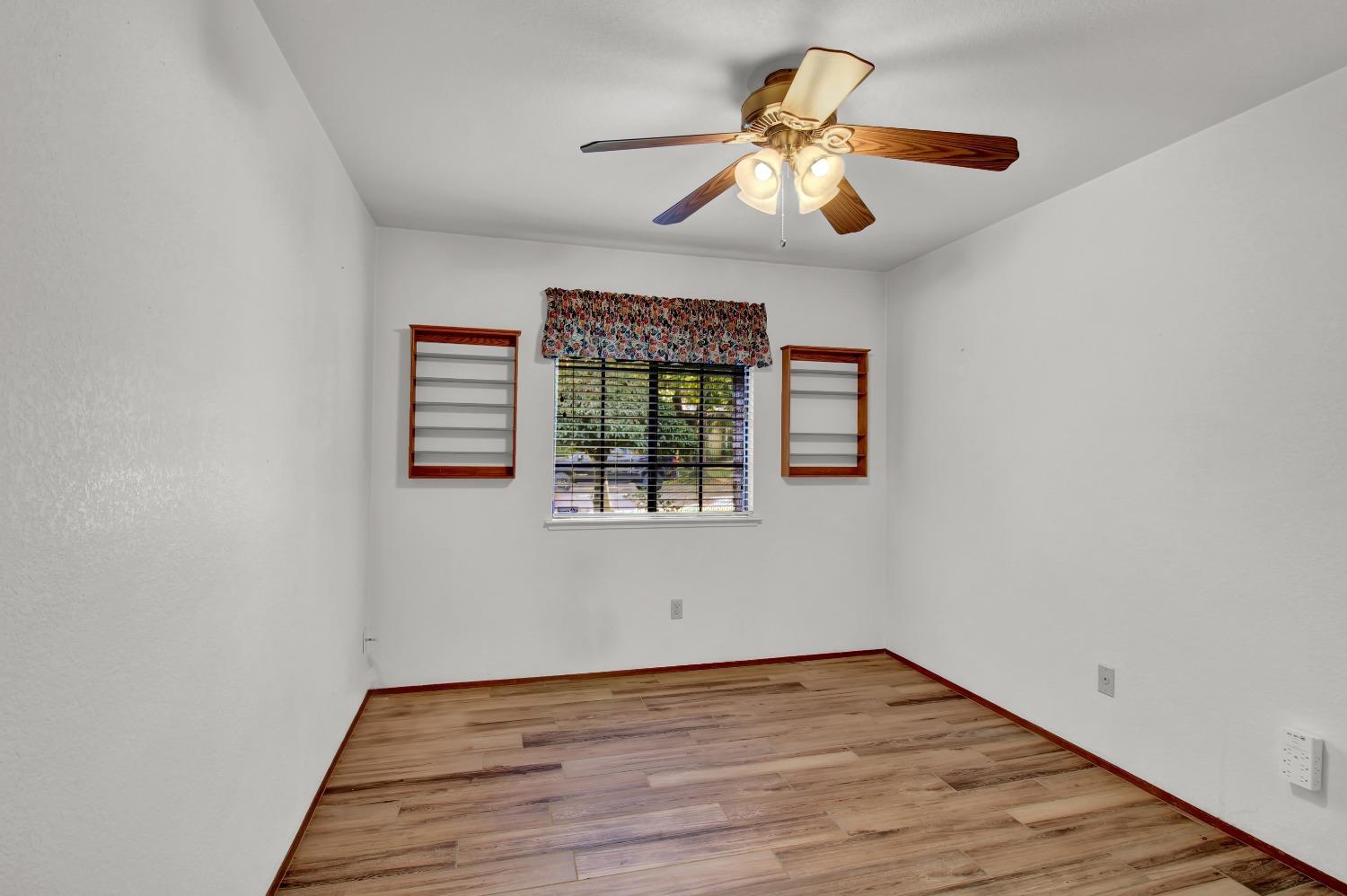 8642 Briarbrook Circle