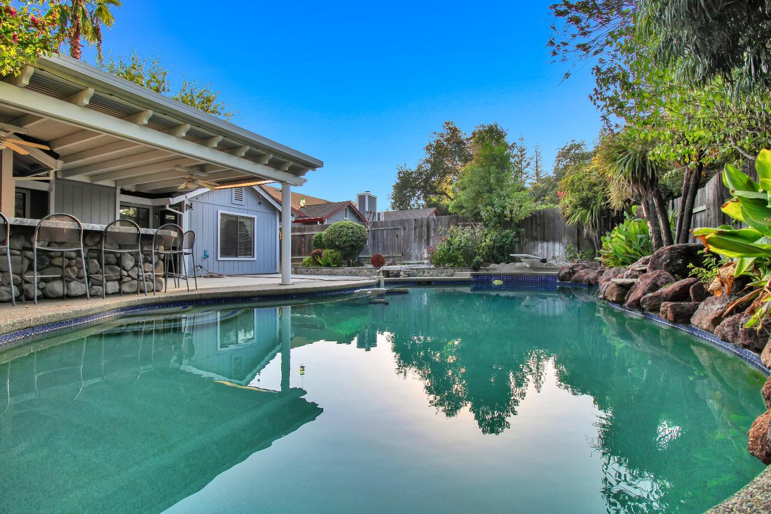 8642 Briarbrook Circle