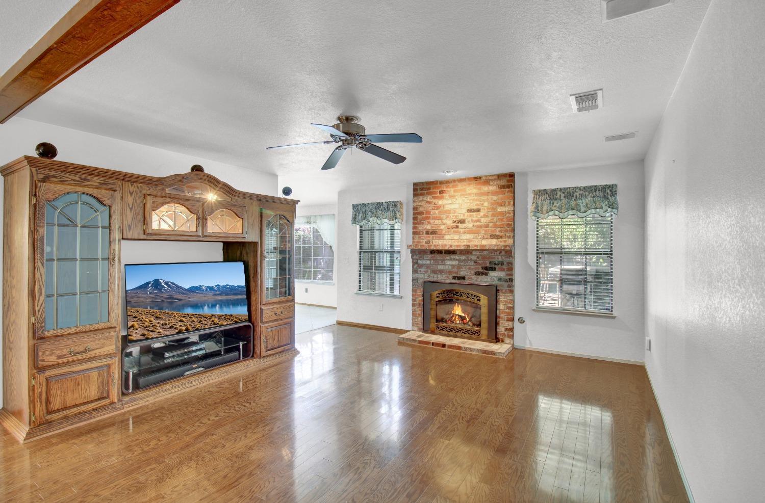 8642 Briarbrook Circle