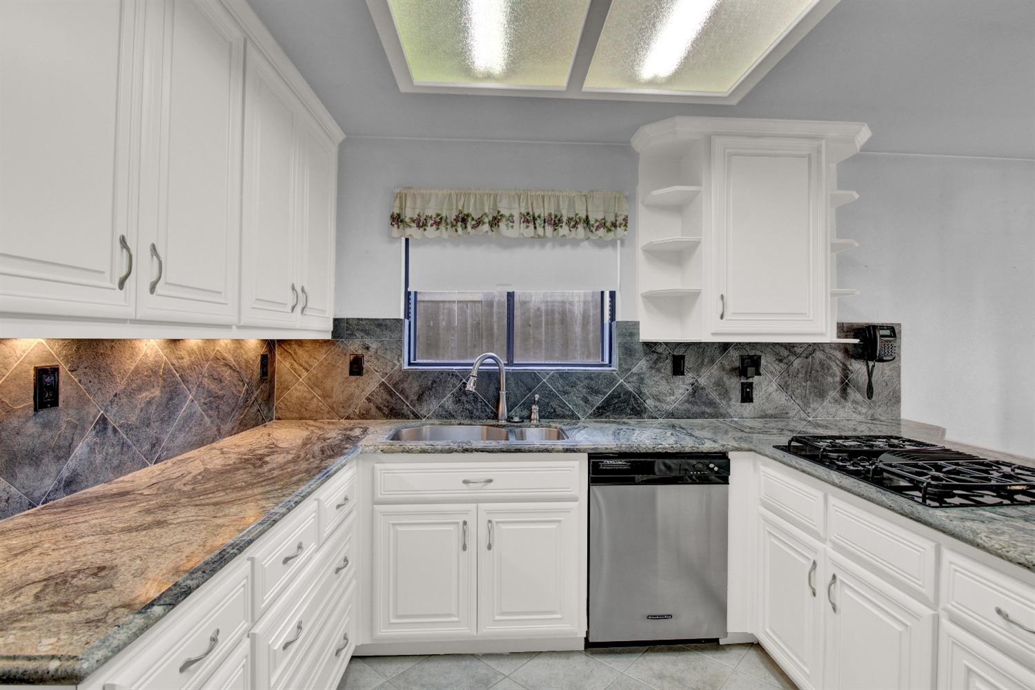 8642 Briarbrook Circle