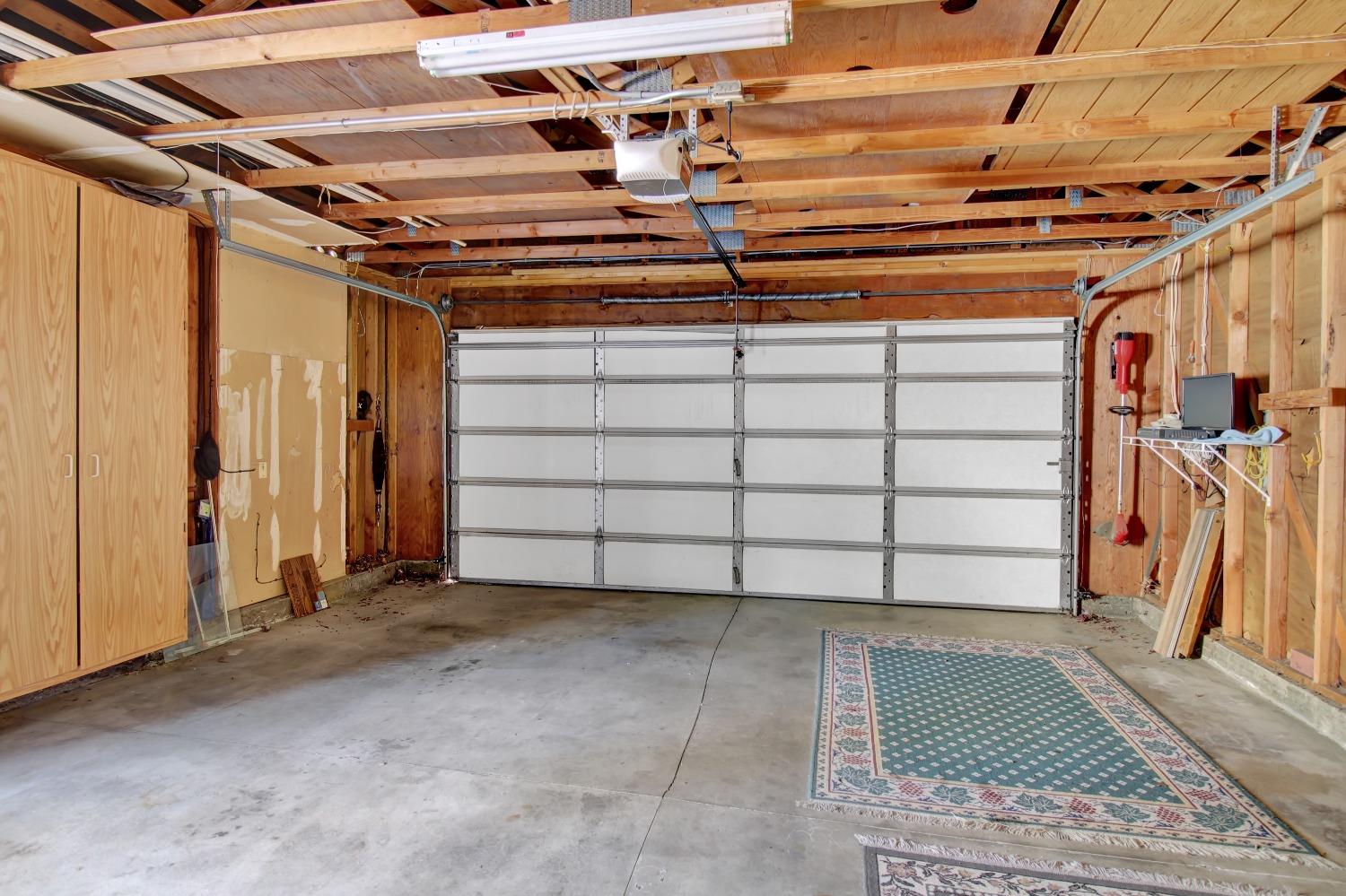 8642 Briarbrook Circle