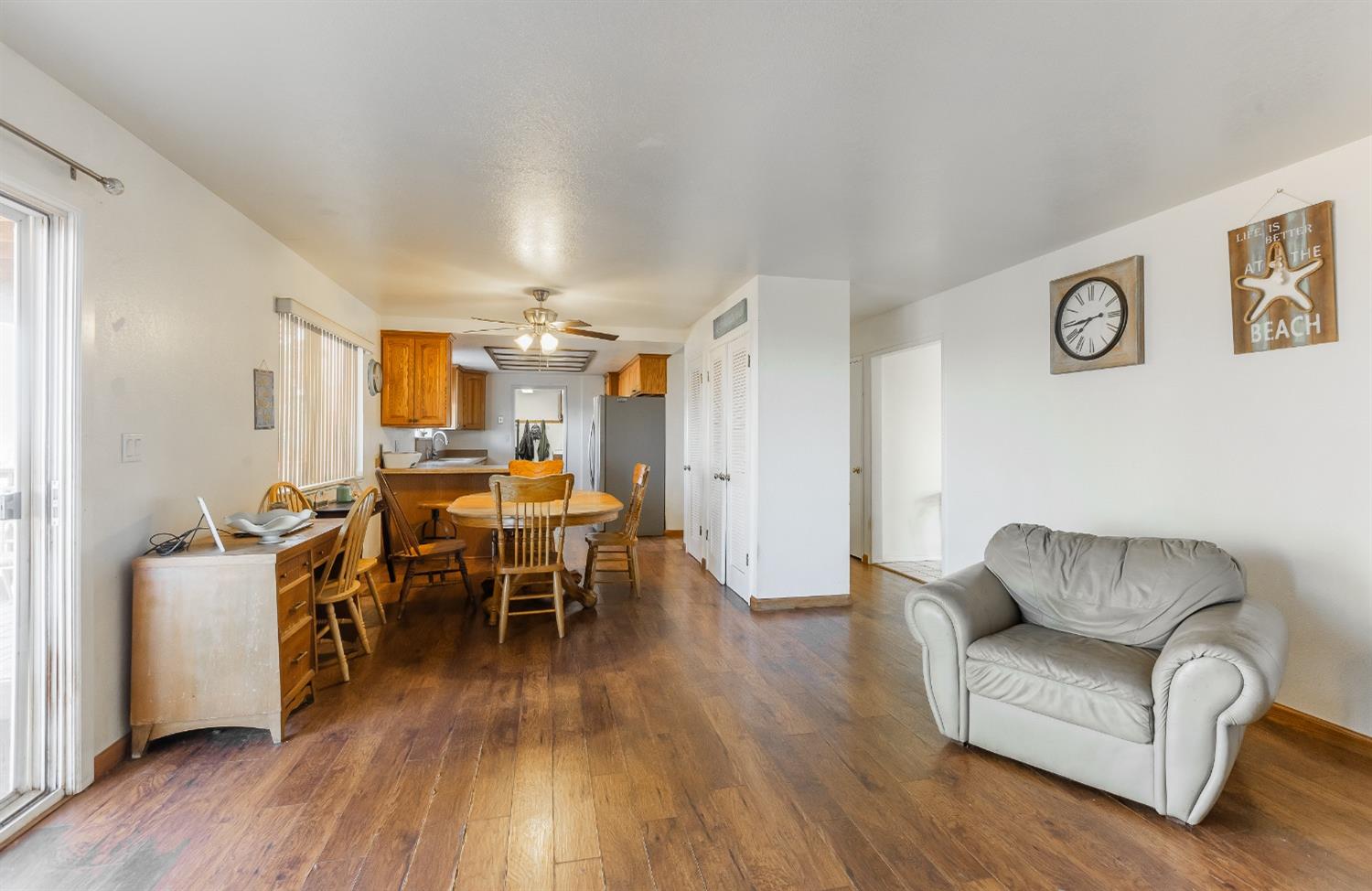 6400 Schmidt Place