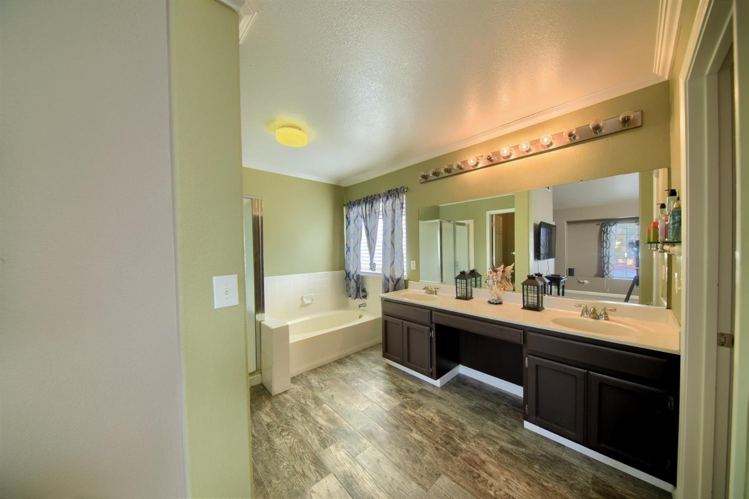 1622 Coelho Court