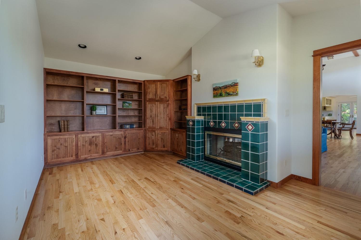 544 Raggio Court