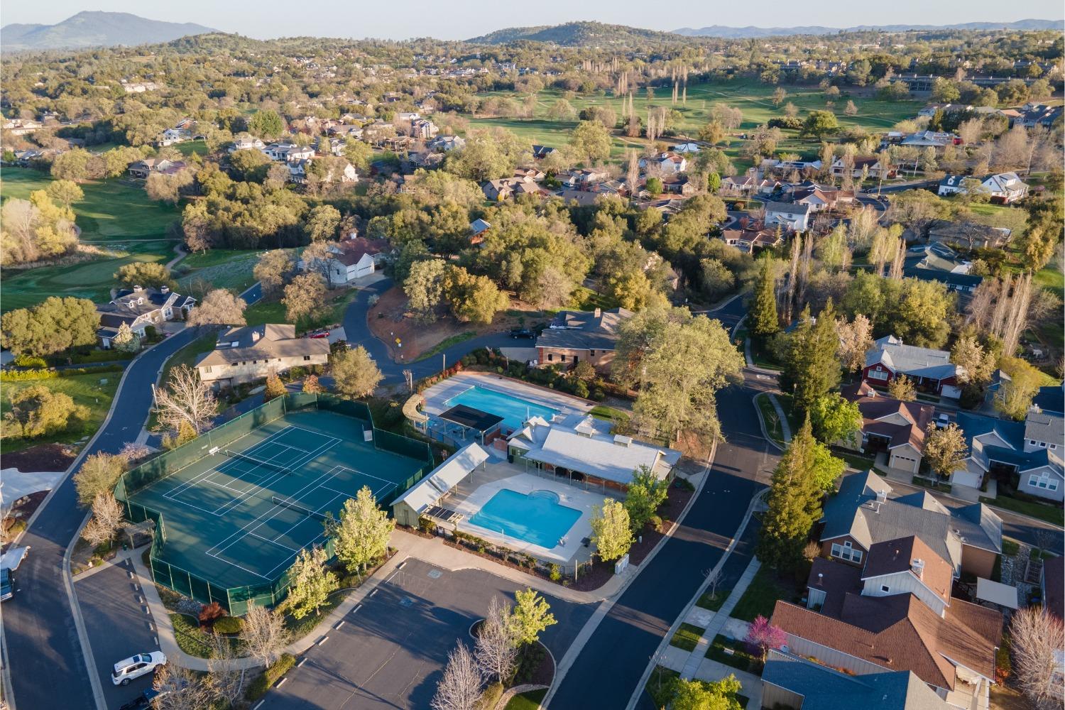 544 Raggio Court