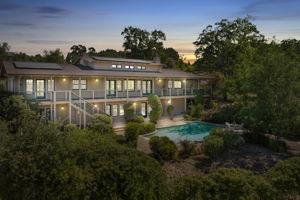 544 Raggio Court
