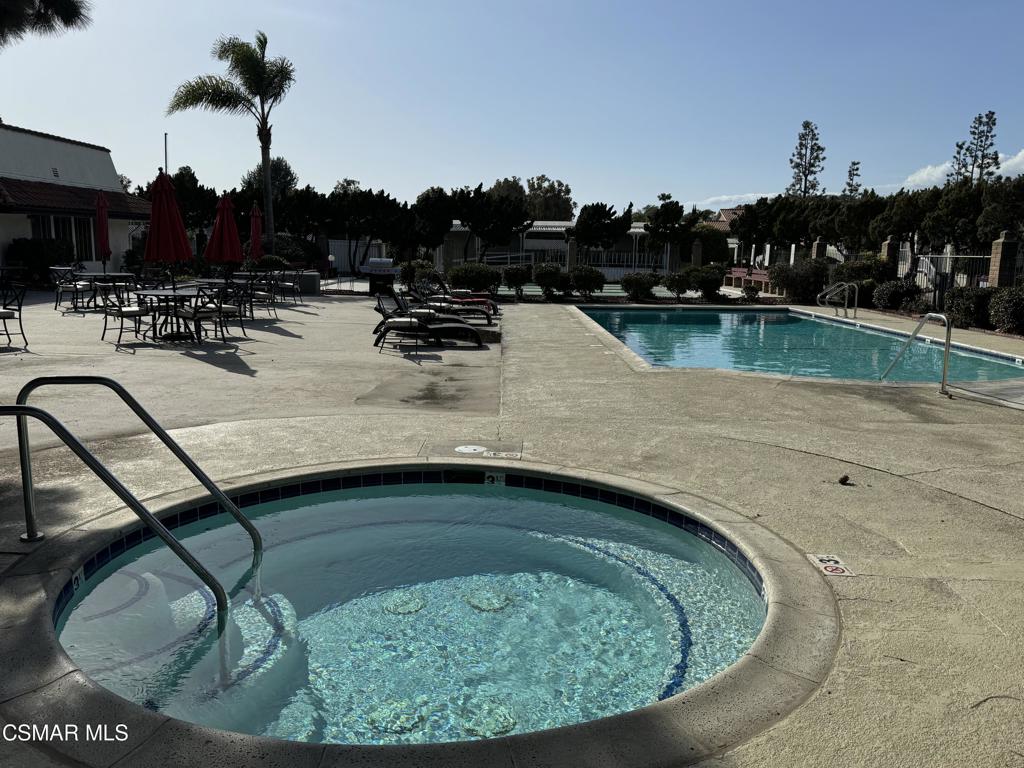 1150 Ventura Boulevard 14