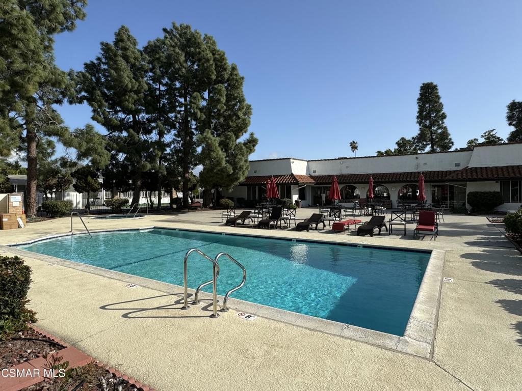 1150 Ventura Boulevard 14