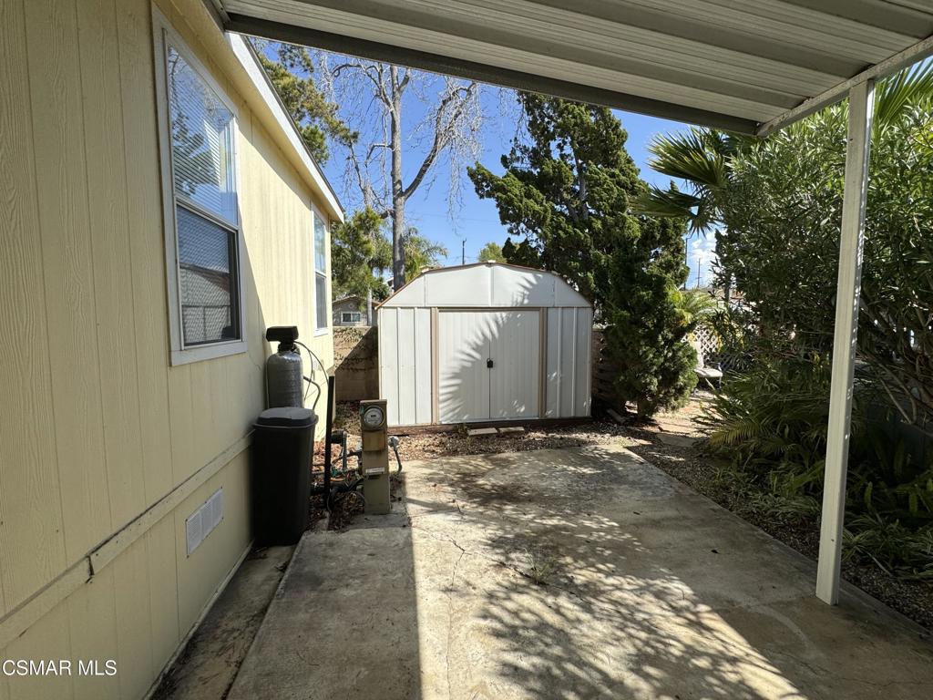 1150 Ventura Boulevard 14