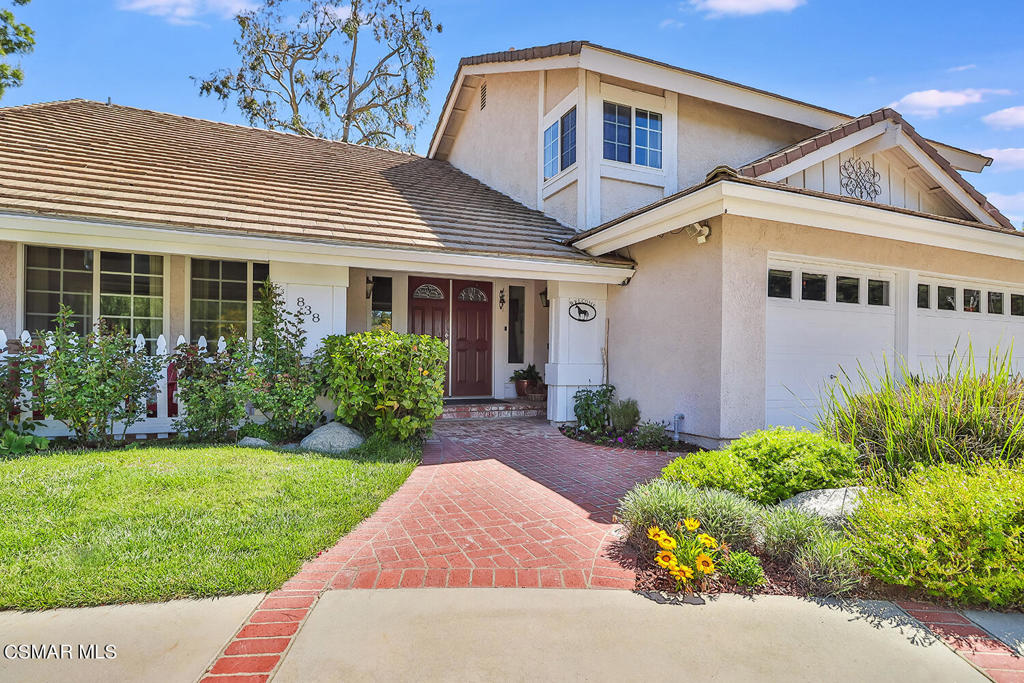 838 Mellow Lane