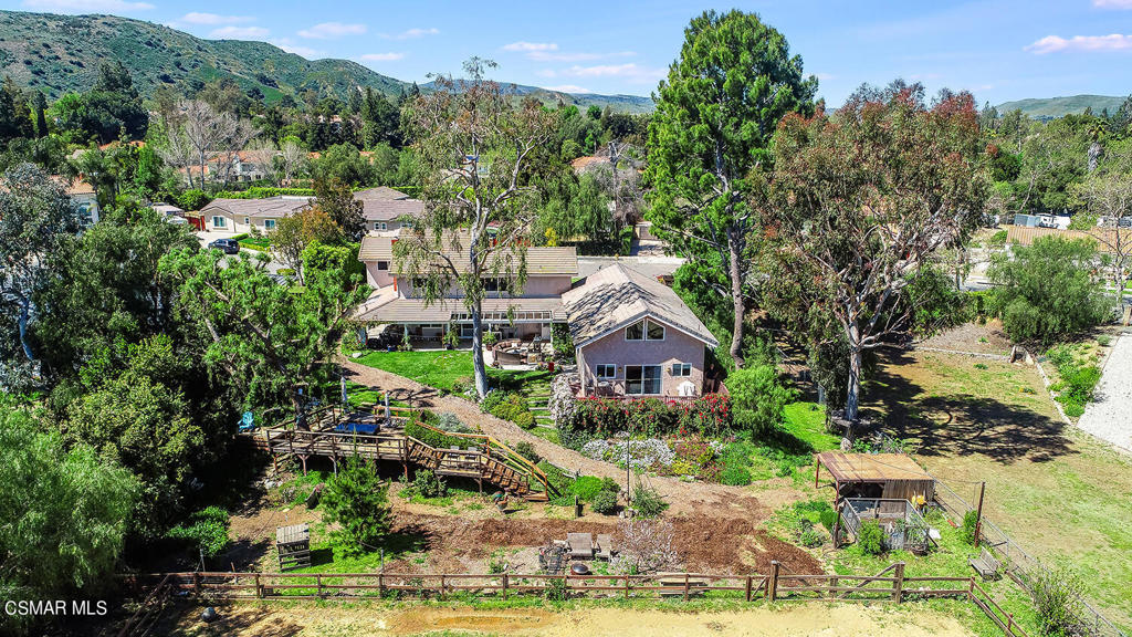 838 Mellow Lane