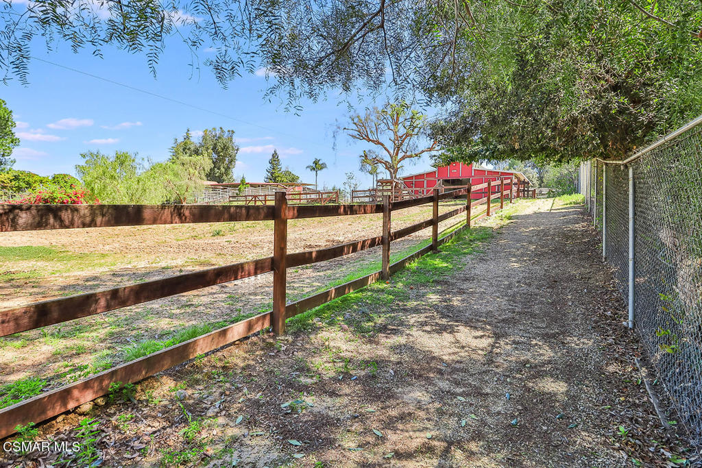 838 Mellow Lane