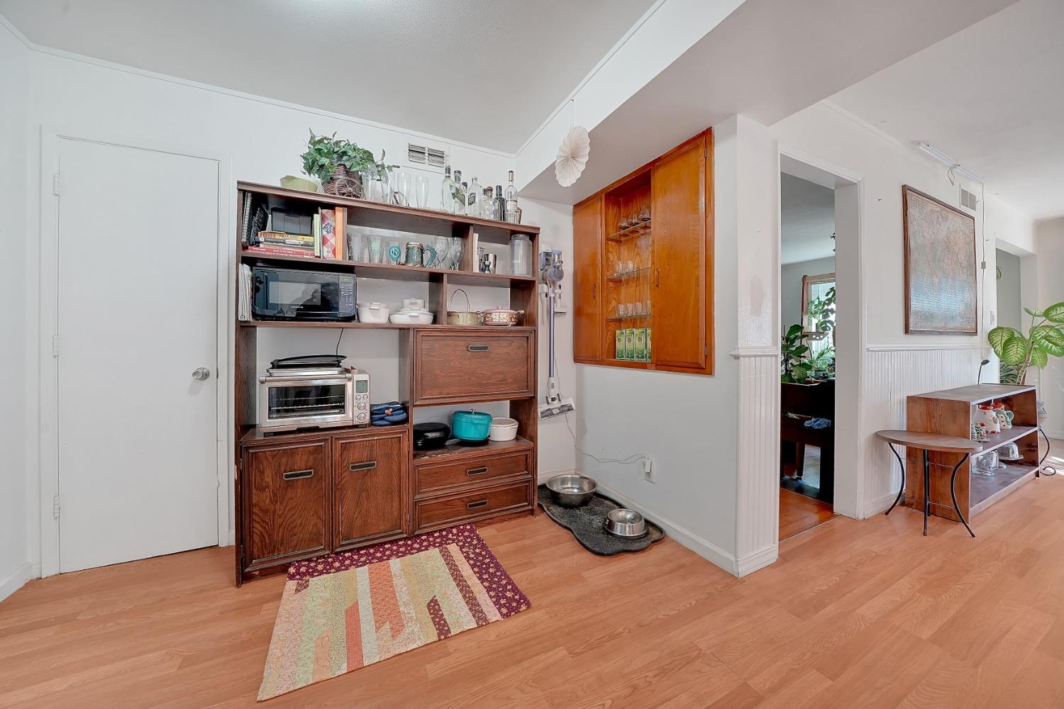 7988 Grandstaff Drive
