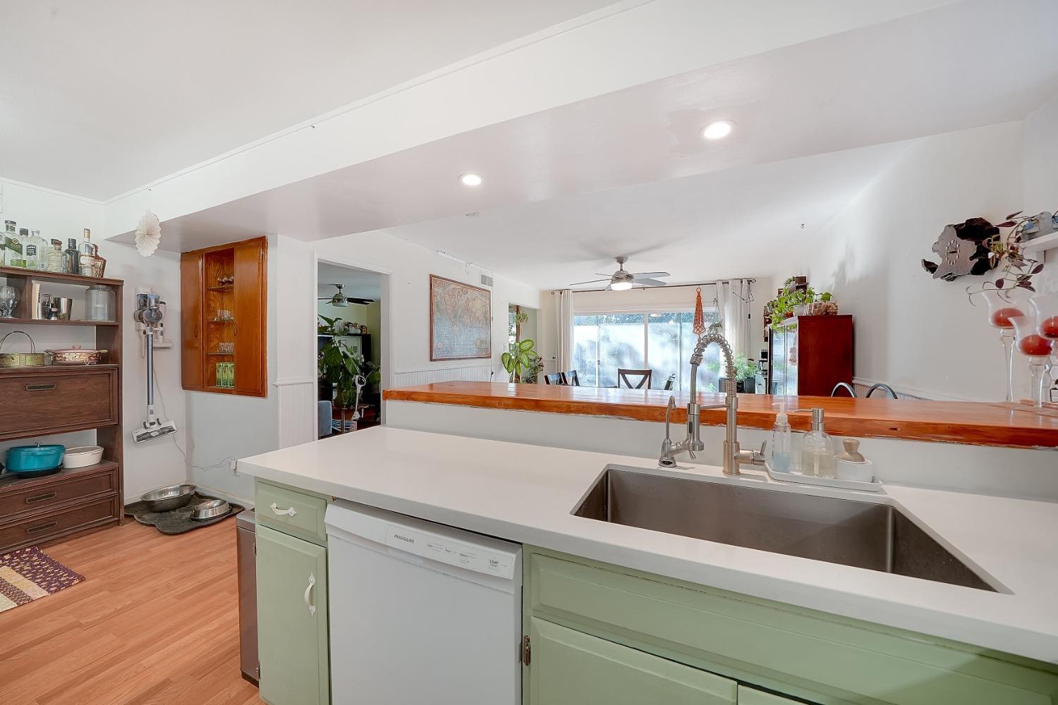 7988 Grandstaff Drive
